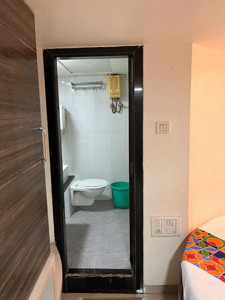 Hotel Havana Mumbai  Buitenkant foto